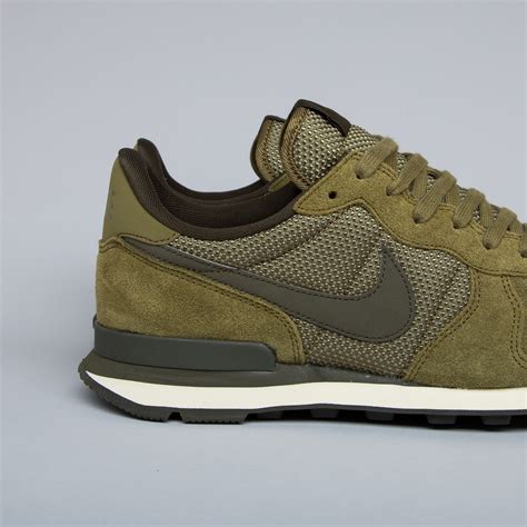 Olive Nike Sneaker für Herren 